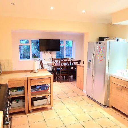 Specious 3Bed Property With Parking & Large Garden Aveley Exteriör bild